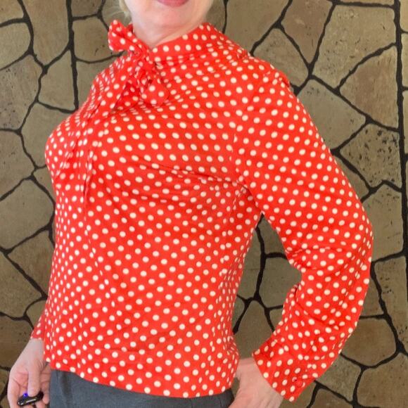Vintage 70s Red Polka Dot Blouse with Bow Neck – Stoner Square, Size 16 M/L - Picture 7 of 16